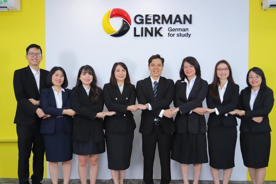 Đội ngũ German Link